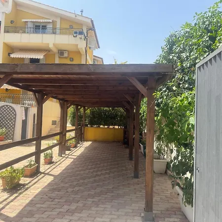 Apartment Moonlight House A 50 Mt Dal Mare Noto Marina Lido di Noto